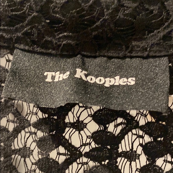 Black Lace Women's blouse size medium beautiful gem buttons - Picture 3 of 4